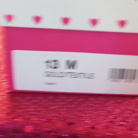 Glittery Ballet Flats! - Picture 6 of 6